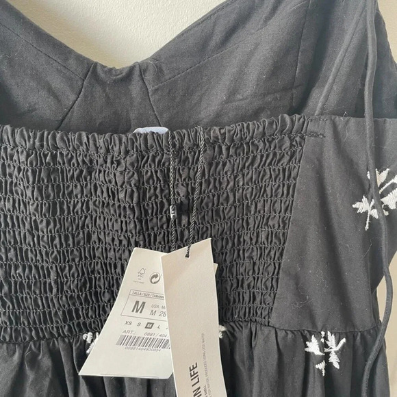 Zara V-Neck Embroidered Floral Poplin Dress Black White NWT Size Medium - Picture 8 of 8